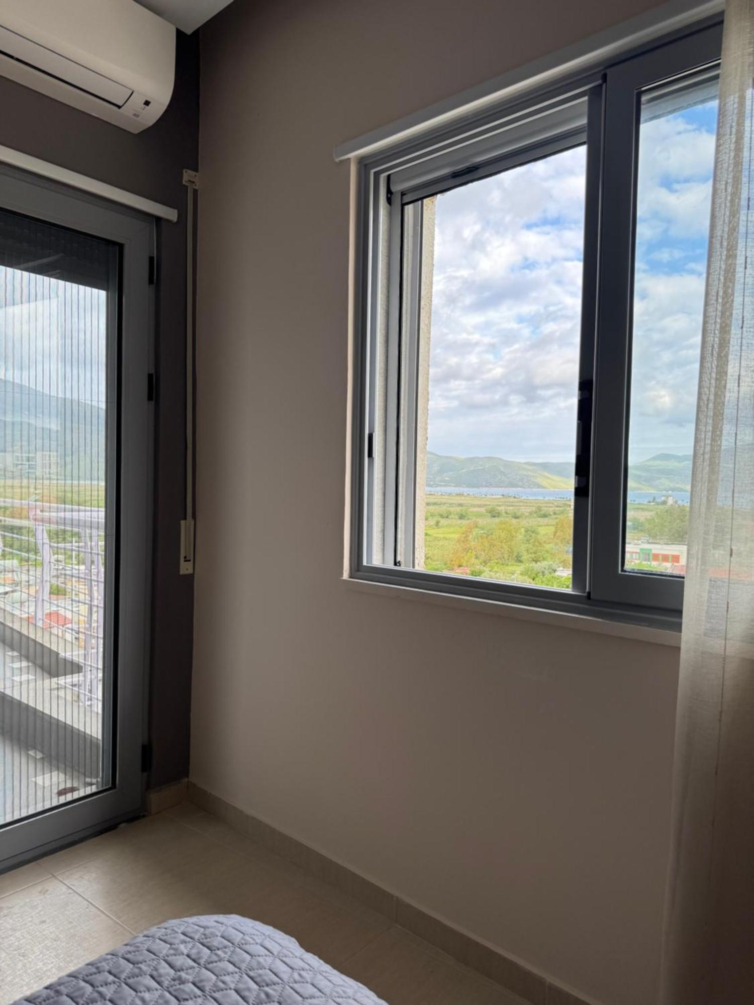 Mountain Meets Sea-Spectacular View In Orikum Apartment Exteriör bild